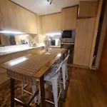 Apartamento En Las Condes, Se Aceptan Tranferencia Bancarias Dentro De Chile