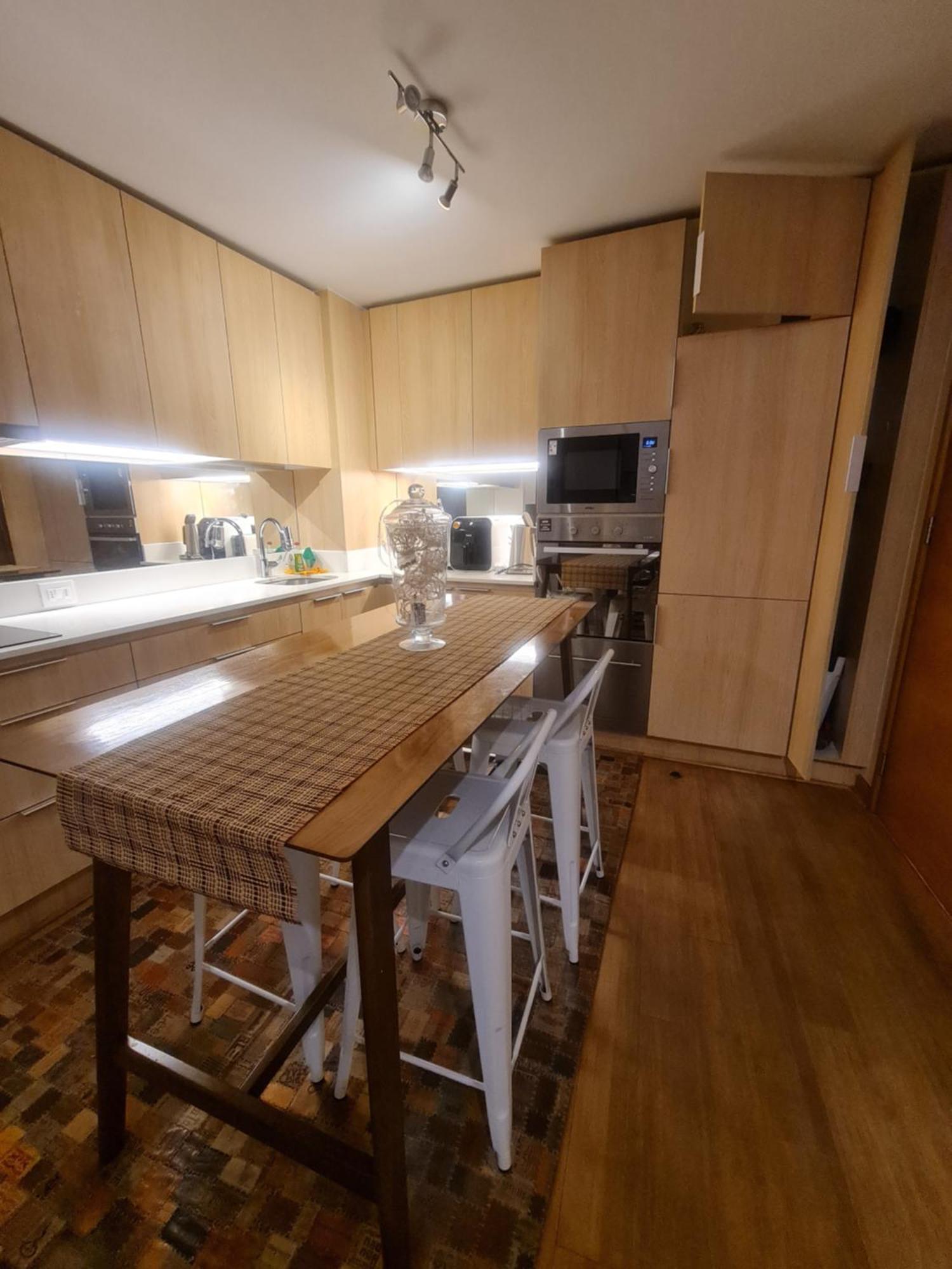En Condes, Se Aceptan Tranferencia Bancarias Dentro De Chile Apartamento *